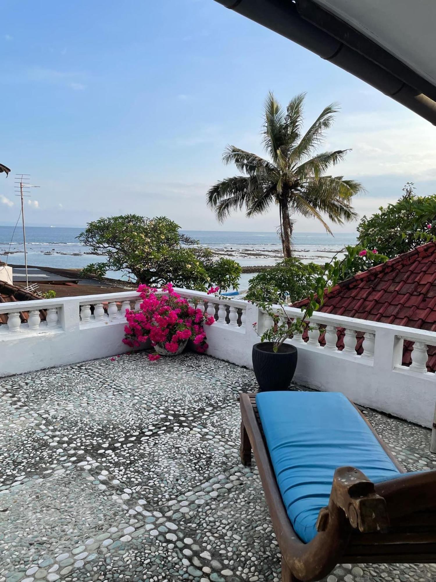 Puri Oka Beach Bungalows Кандидаса Экстерьер фото