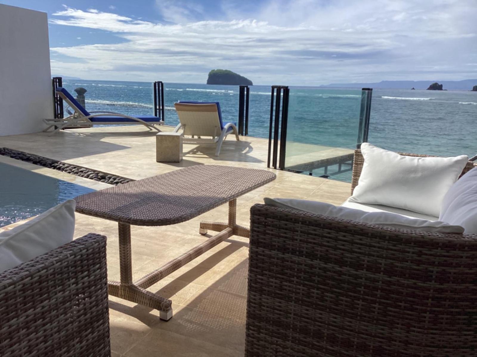 Puri Oka Beach Bungalows Кандидаса Экстерьер фото
