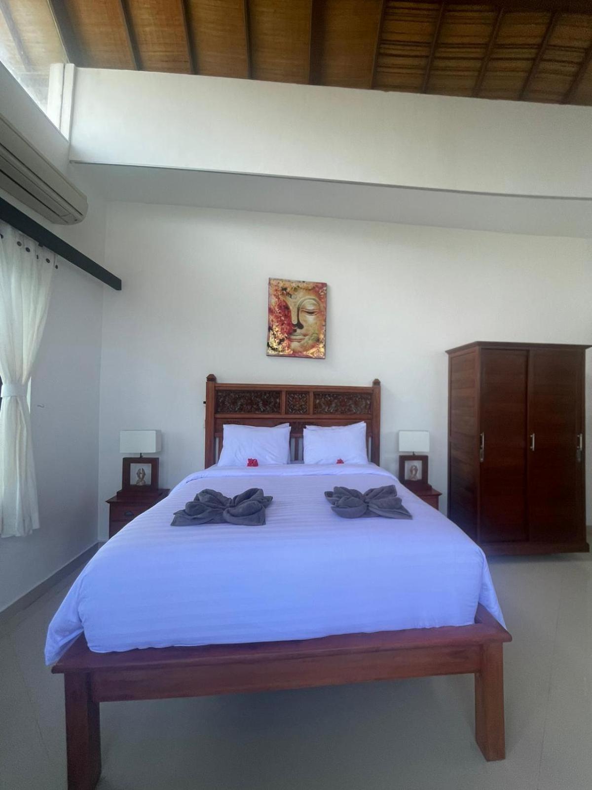 Puri Oka Beach Bungalows Кандидаса Экстерьер фото